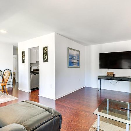 North Bethesda Apartment With Community Pool! Exteriör bild